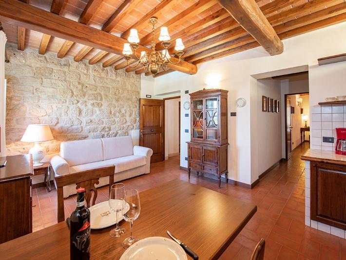 סן ג'ימיניאנו Castello Di Fulignano Soarzio Panoramic Apartment מראה חיצוני תמונה