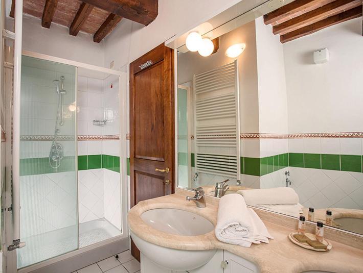 סן ג'ימיניאנו Castello Di Fulignano Soarzio Panoramic Apartment מראה חיצוני תמונה