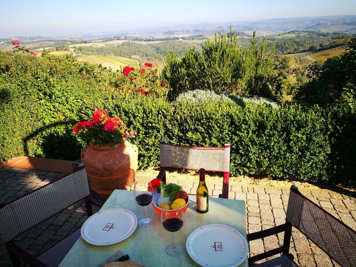סן ג'ימיניאנו Castello Di Fulignano Soarzio Panoramic Apartment מראה חיצוני תמונה
